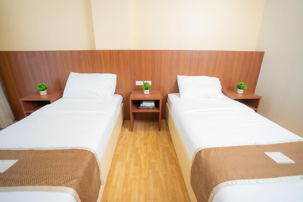 Sundaze Dormitel Hotel นากา ภายนอก รูปภาพ